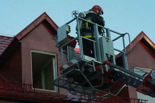 Pożar internatu, są ranni - fotorelacja