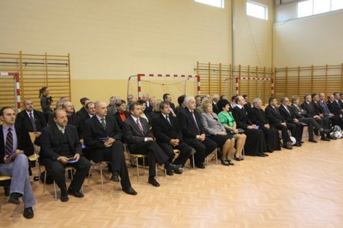 Kiedyś ściernisko, dzisiaj  boisko - galeria