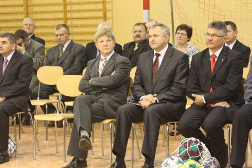 Kiedyś ściernisko, dzisiaj  boisko - galeria