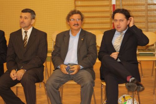 Kiedyś ściernisko, dzisiaj  boisko - galeria