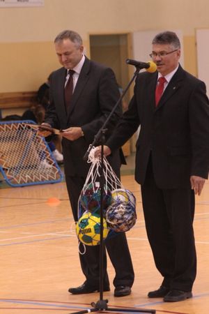 Kiedyś ściernisko, dzisiaj  boisko - galeria