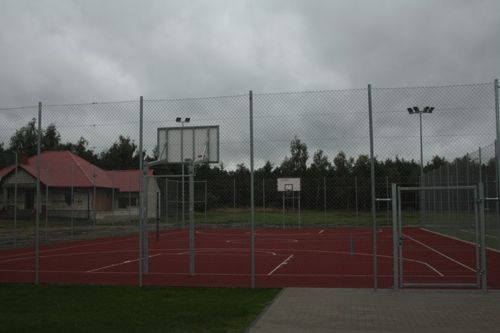 Kiedyś ściernisko, dzisiaj  boisko - galeria