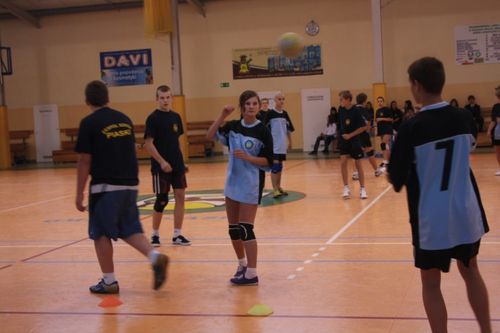 Kiedyś ściernisko, dzisiaj  boisko - galeria