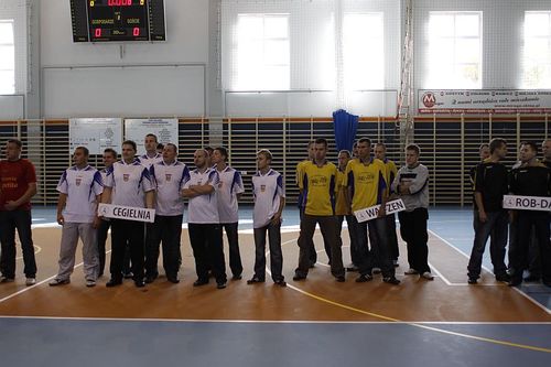 Ruszyła Powiatowa Liga Halowa - galeria