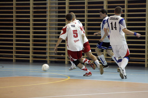 Ruszyła Powiatowa Liga Halowa - galeria