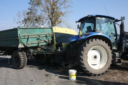 Jeden skręcał, drugi wyprzedzał - zdjęcia