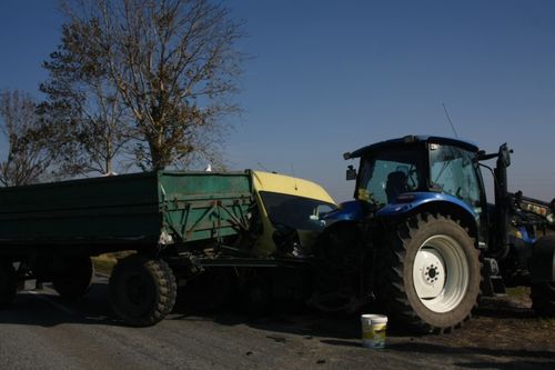 Jeden skręcał, drugi wyprzedzał - zdjęcia