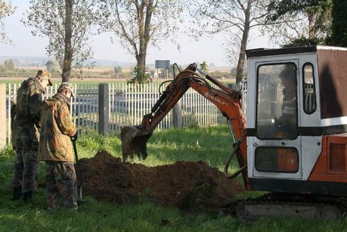 Znaleźli kolejne szczątki - zdjęcia