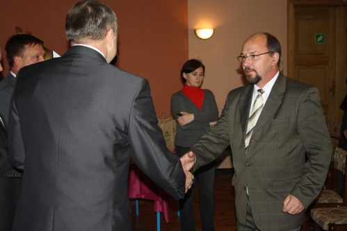 Zarząd wręczył wyróżnienia -zdjęcia