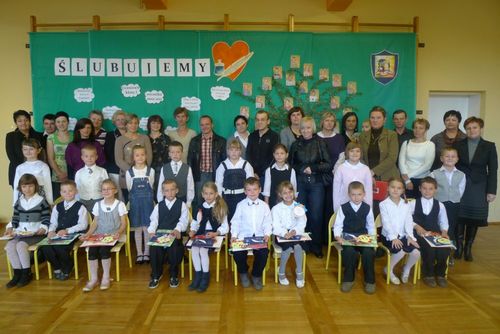 Pasowanie z angielskim akcentem - zdjęcia