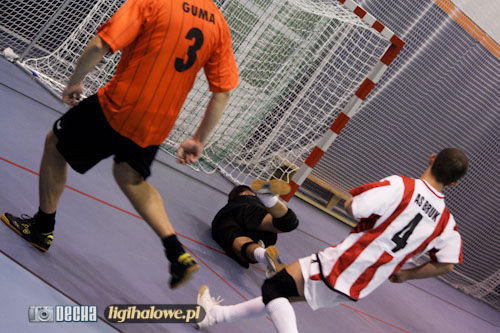 Grad bramek i sporo emocji - zdjęcia