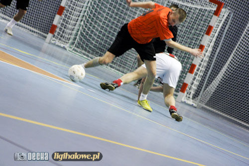 Grad bramek i sporo emocji - zdjęcia