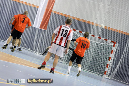 Grad bramek i sporo emocji - zdjęcia