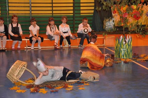 Pierwszaki złożyły ślubowanie- galeria