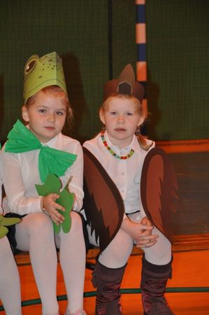 Pierwszaki złożyły ślubowanie- galeria