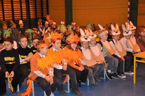 Pierwszaki złożyły ślubowanie- galeria