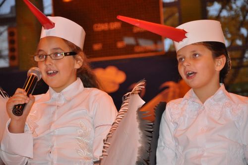 Pierwszaki złożyły ślubowanie- galeria