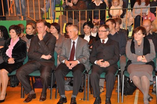 Pierwszaki złożyły ślubowanie- galeria