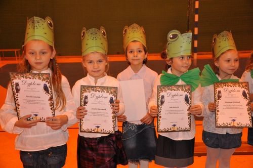 Pierwszaki złożyły ślubowanie- galeria