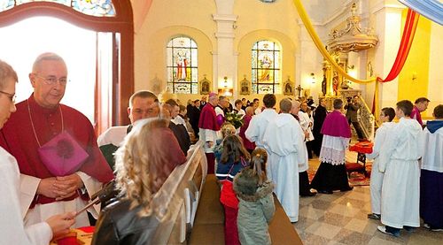 Arcybiskup odwiedził Kunowo - foto