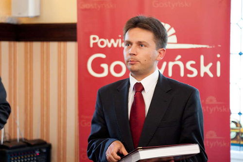 Patriotyczny prezent od Lewicy - zdjęcia