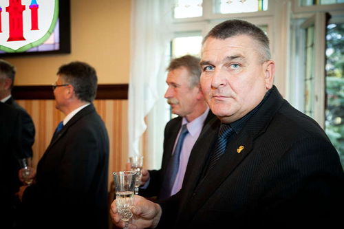 Patriotyczny prezent od Lewicy - zdjęcia