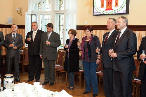 Patriotyczny prezent od Lewicy - zdjęcia