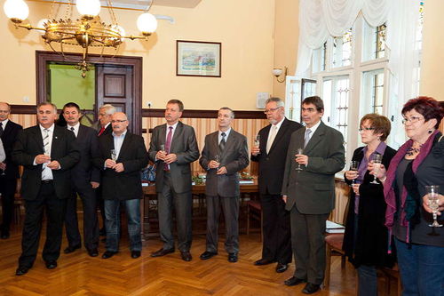 Patriotyczny prezent od Lewicy - zdjęcia