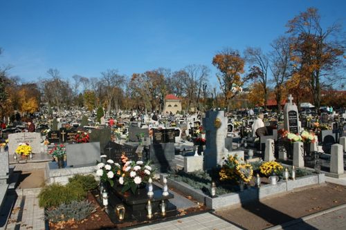 W przeddzień Wszystkich Świętych - fotorelacja