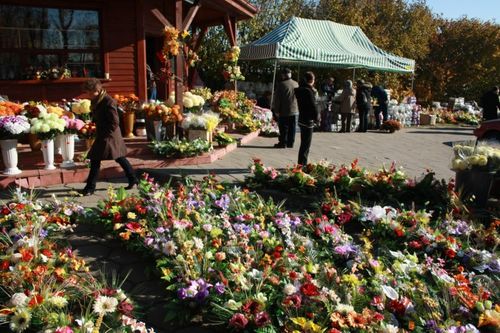 W przeddzień Wszystkich Świętych - fotorelacja