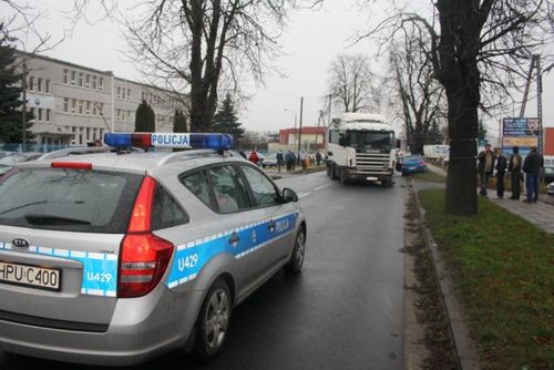 Niegroźna kolizja zakorkowała miasto - zdjęcia