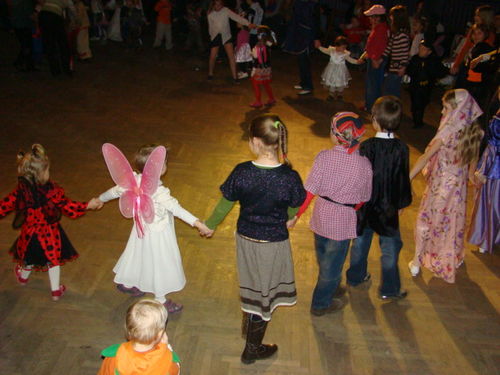 Bal Przebierańców w Hutniku (galeria)