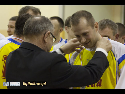 Na zakończenie ligi, lider pokazał klasę - galeria