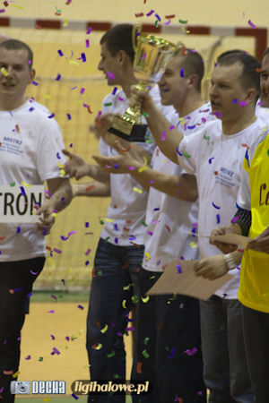 Na zakończenie ligi, lider pokazał klasę - galeria