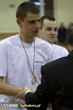 Na zakończenie ligi, lider pokazał klasę - galeria