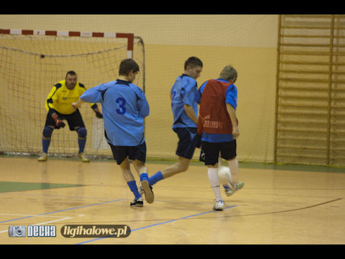 Na zakończenie ligi, lider pokazał klasę - galeria