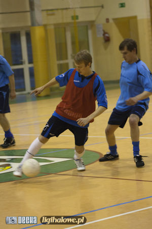 Na zakończenie ligi, lider pokazał klasę - galeria