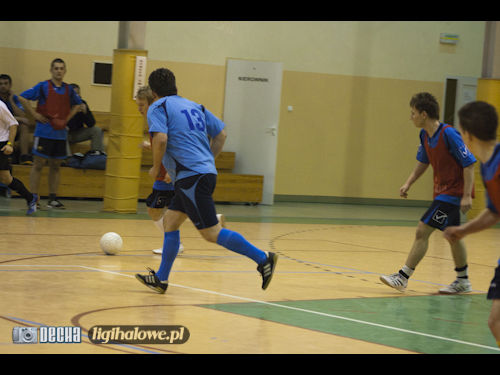 Na zakończenie ligi, lider pokazał klasę - galeria