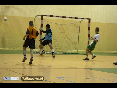 Na zakończenie ligi, lider pokazał klasę - galeria