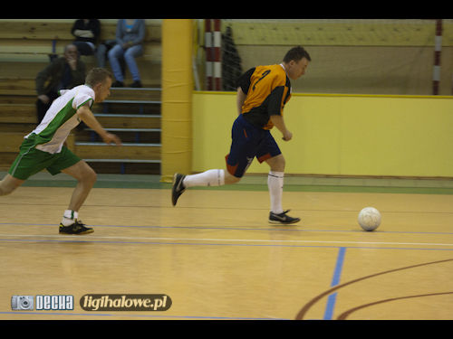 Na zakończenie ligi, lider pokazał klasę - galeria