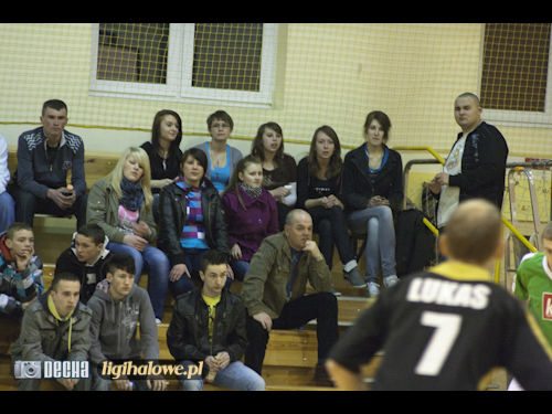 Na zakończenie ligi, lider pokazał klasę - galeria