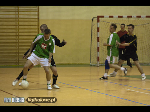 Na zakończenie ligi, lider pokazał klasę - galeria