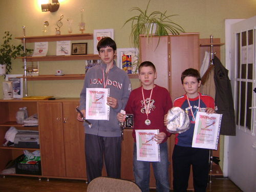 Basen, tenis i dart