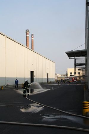 Strażackie ćwiczenia w hucie szkła -  galeria