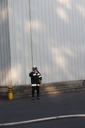 Strażackie ćwiczenia w hucie szkła -  galeria