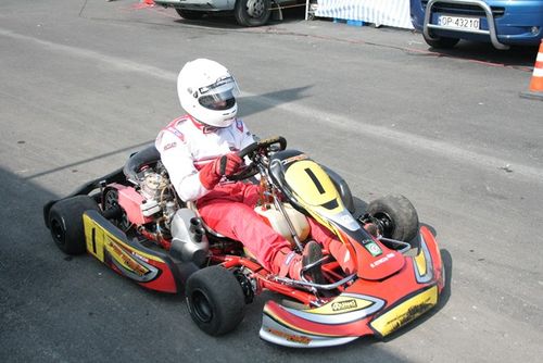 Młodzi kierowcy rozpoczęli sezon - galeria