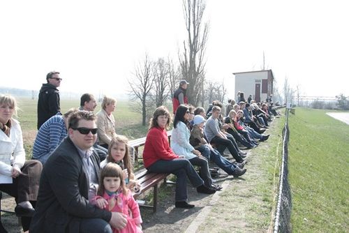 Młodzi kierowcy rozpoczęli sezon - galeria