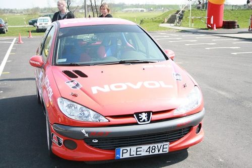 Jeżdżąc bez karoserii - zdjęcia