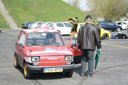 Jeżdżąc bez karoserii - zdjęcia