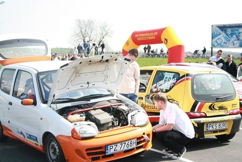 Jeżdżąc bez karoserii - zdjęcia